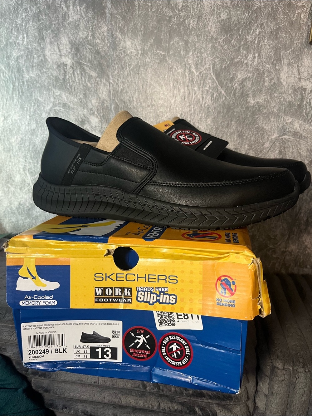 Skechers Black Slip-On Work Loafers Sz 13 new in box air cooled slip resistant